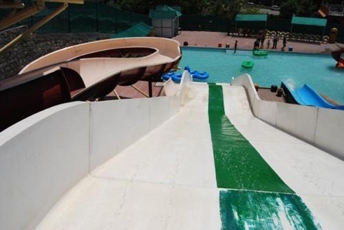 Joyland Waterpark And Resort Ντεχραντούν Εξωτερικό φωτογραφία